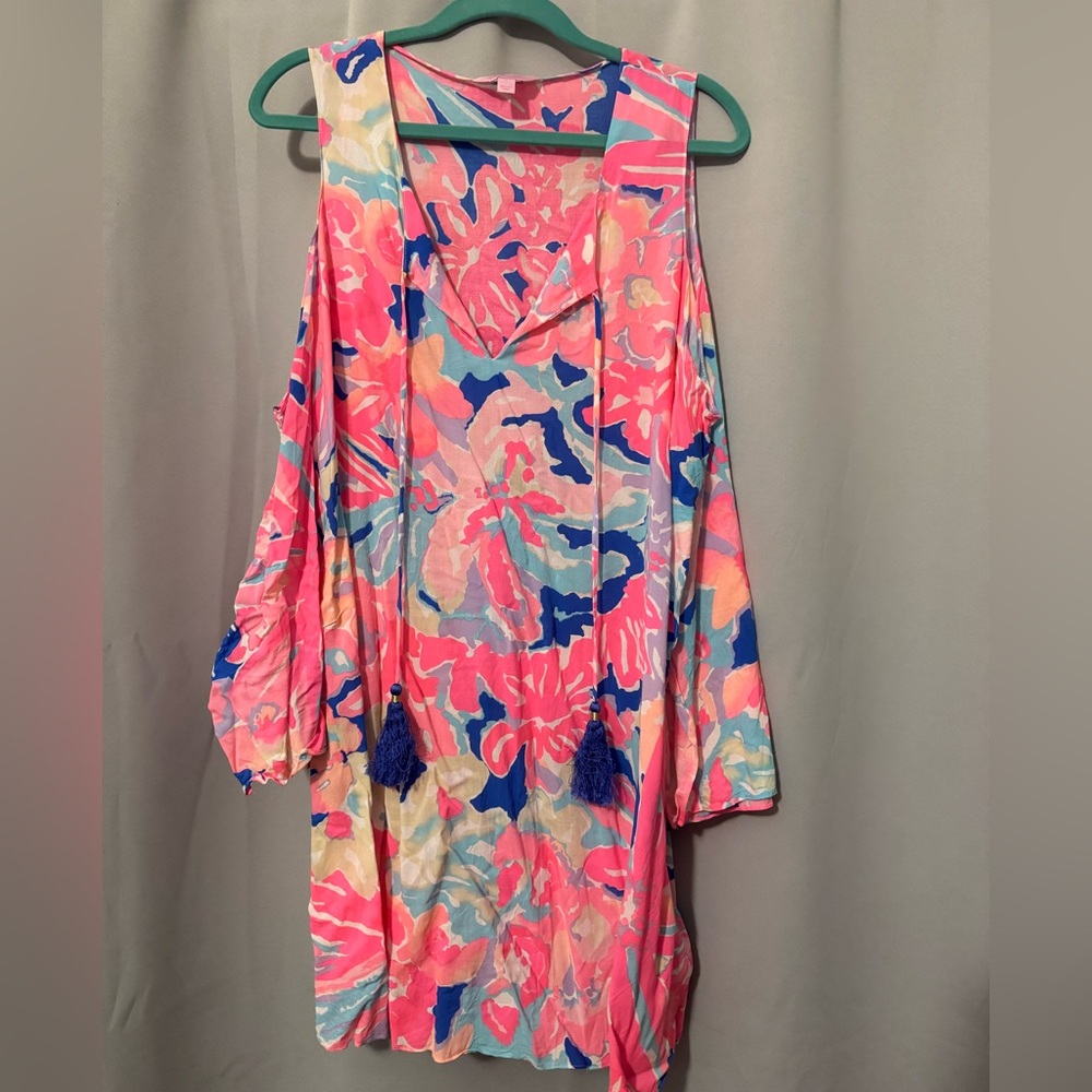 Lilly Pulitzer size L Cold Shoulder Dress